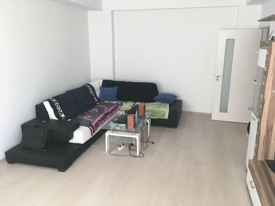 Apartament 3 Camere Констанца Екстериор снимка