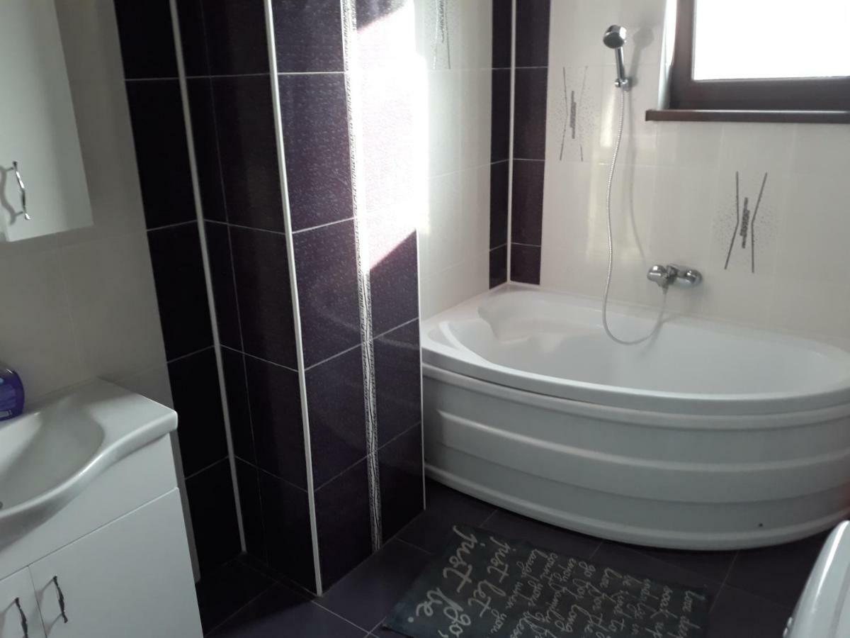 Apartament 3 Camere Констанца Екстериор снимка
